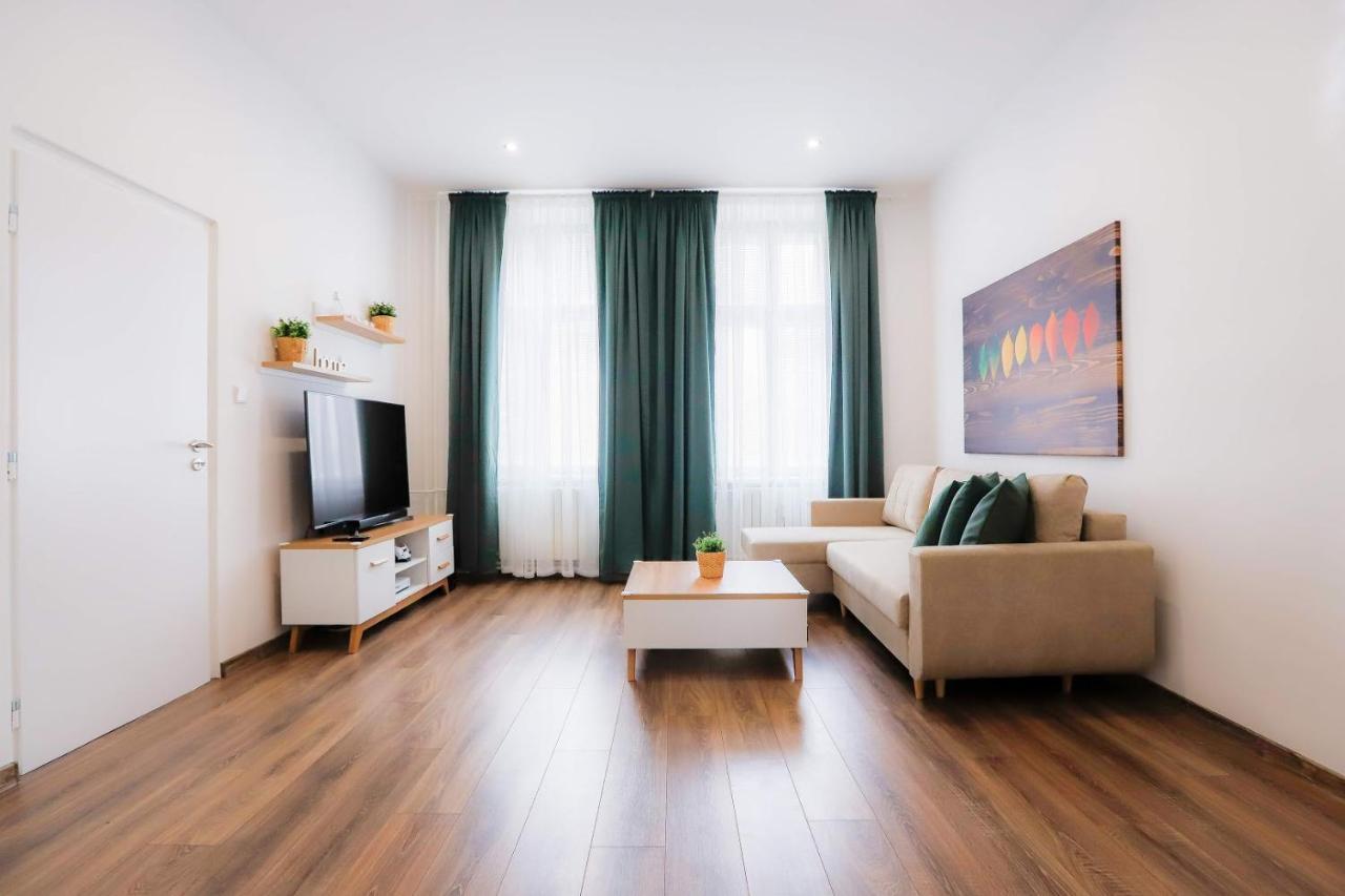 Family Apartment Ostrava Eksteriør billede