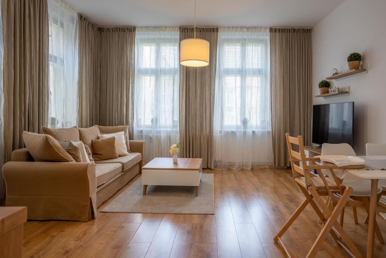 Family Apartment Ostrava Eksteriør billede