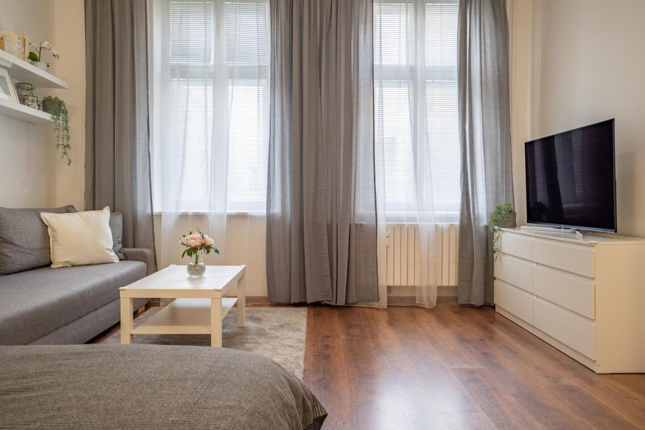 Family Apartment Ostrava Eksteriør billede