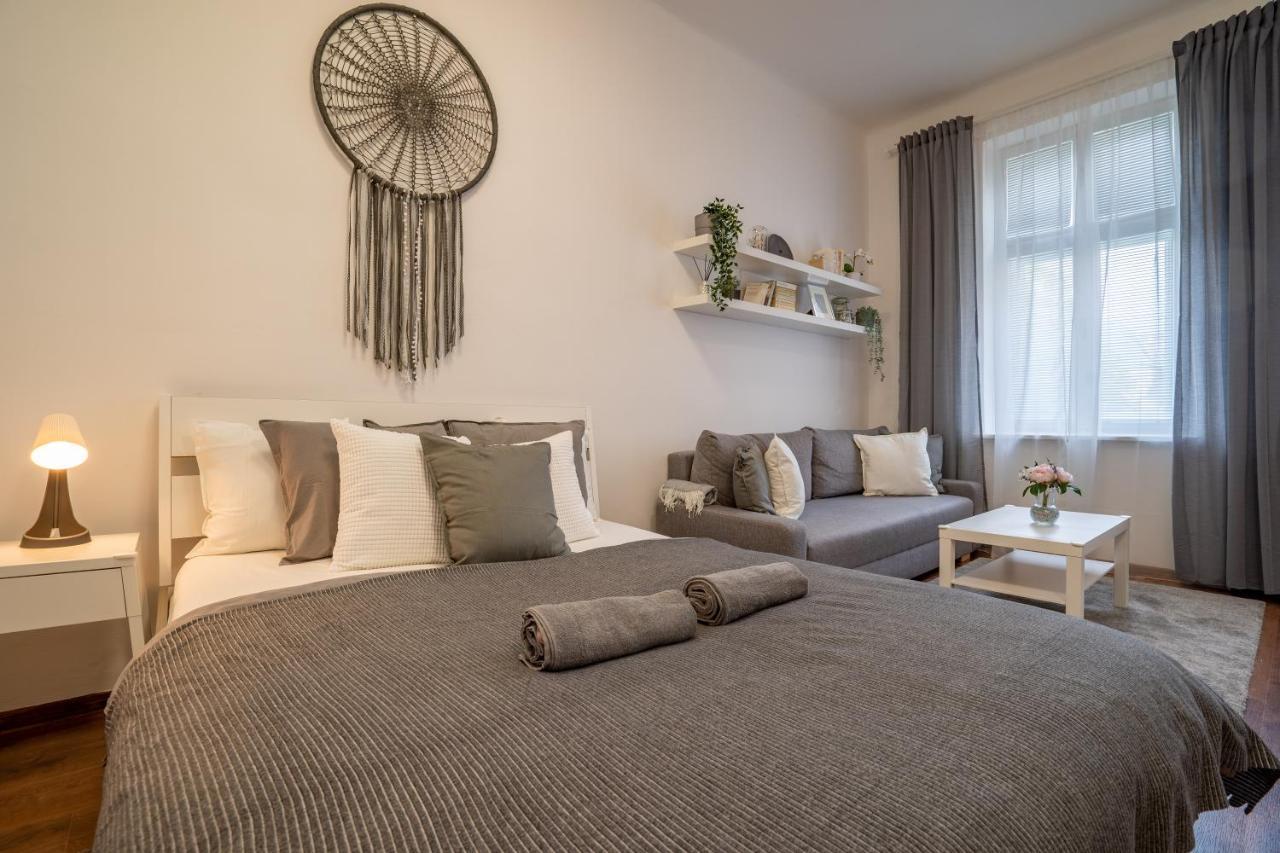 Family Apartment Ostrava Eksteriør billede